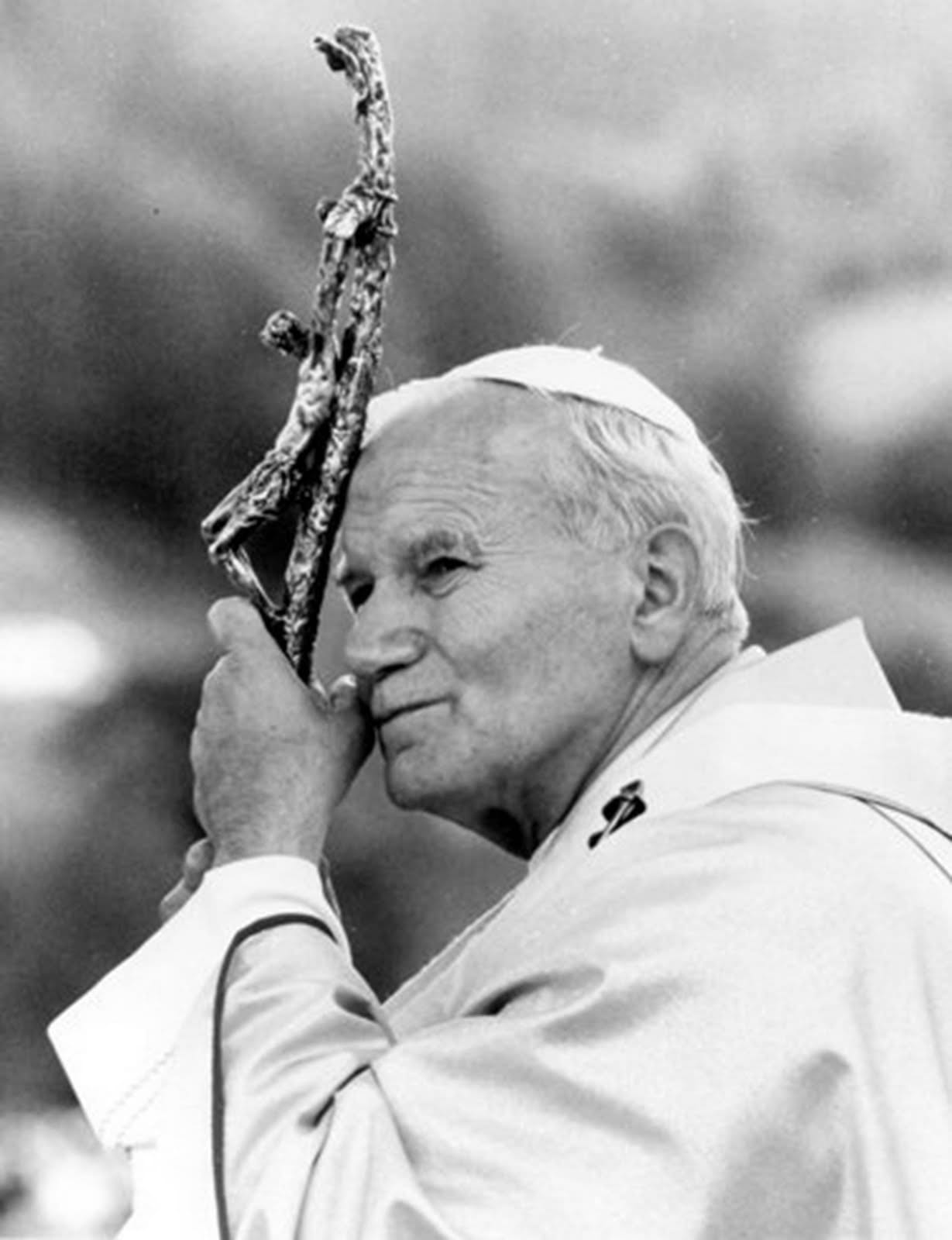 pope-john-paul-ii-01-710804 pope-john-paul-ii-01-710804
